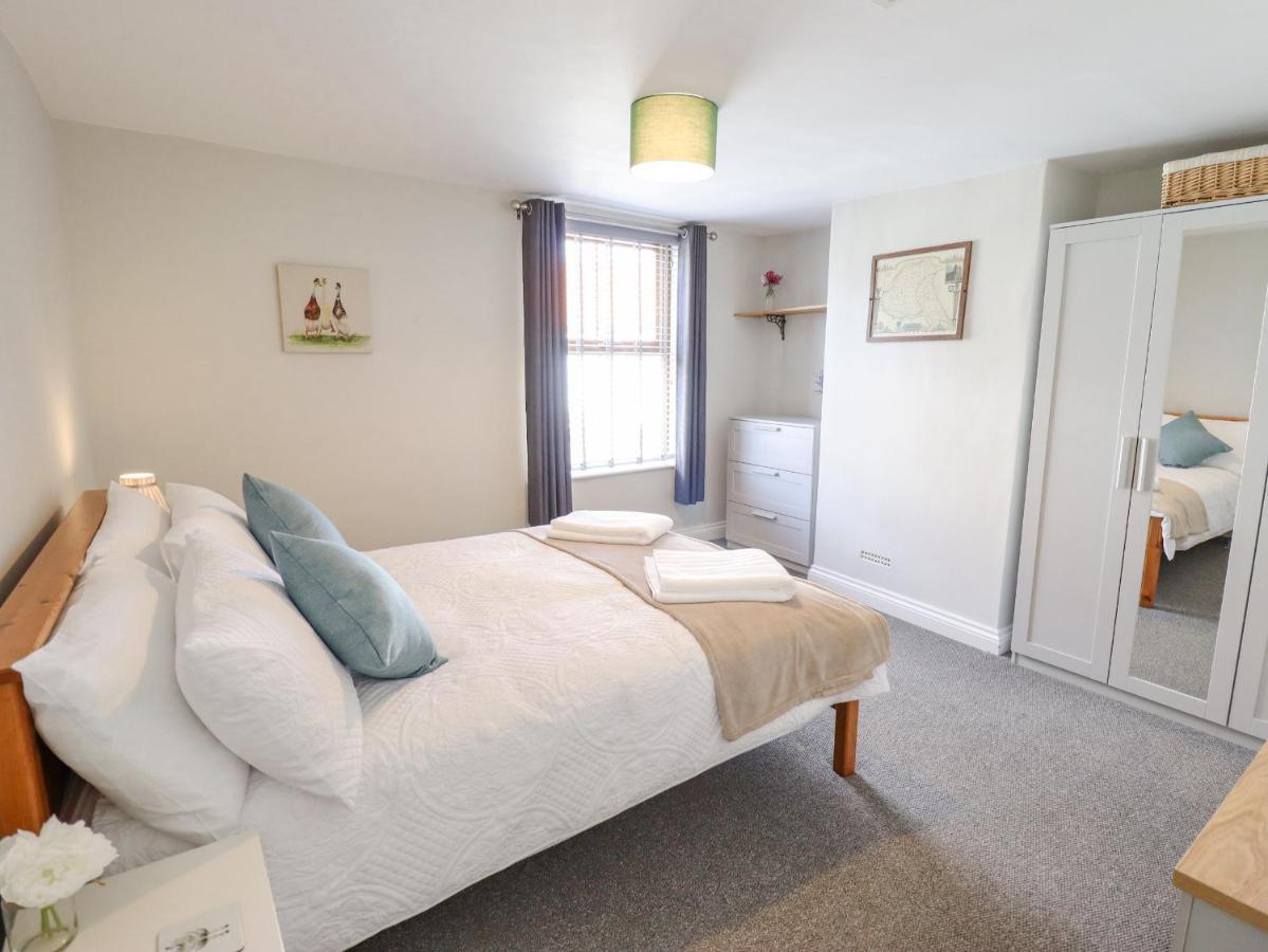 The Cottage 16 Northside Patrington Екстериор снимка